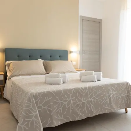 Ruggero 156 * Cefalu